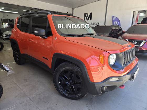 JEEP RENEGADE 2.0 16V TURBO DIESEL TRAILHAWK 4P 4X4 AUTOMÁTICO JEEP RENEGADE 2.0 16V TURBO DIESEL TRAILHAWK 4P 4X4 AUTOMÁTICO